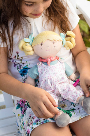 Bonikka | Blonde Lucy with Bracelet