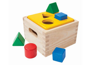 PlanToys | Shape & Sort It Out